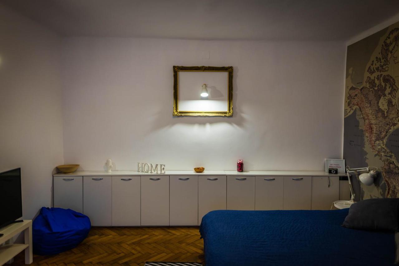 Fifty Shades Of Travel Apartamento Braşov Exterior foto