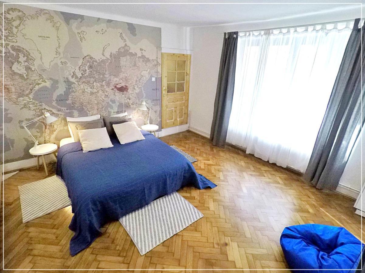 Fifty Shades Of Travel Apartamento Braşov Exterior foto